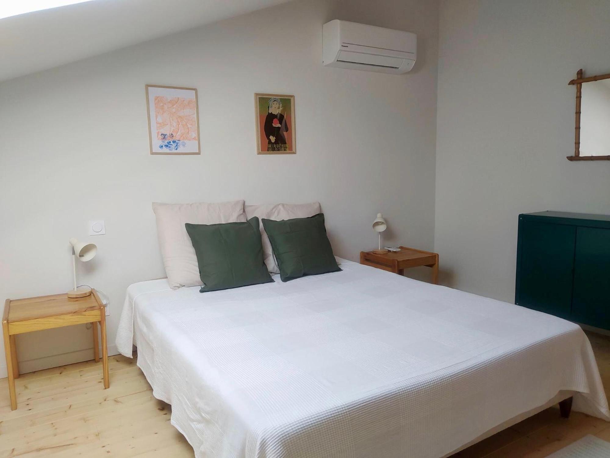 Chambre D'Hotes Du Grand St-Marc Proche Via Rhona Сорґ Екстер'єр фото